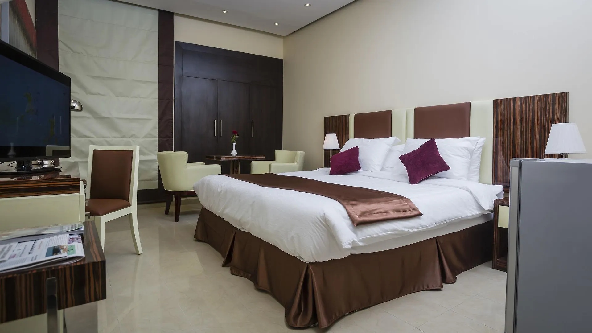 The View Al Barsha Hotel Apartments Dubaj