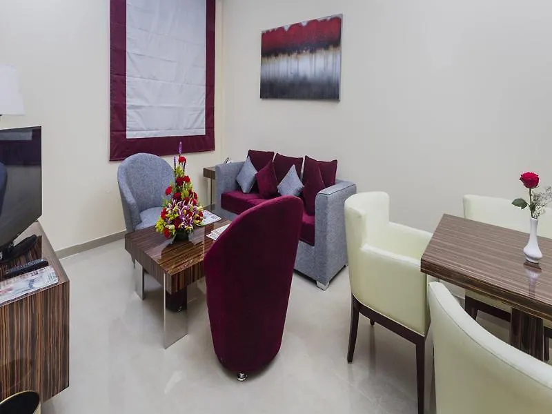 The View Al Barsha Hotel Apartments Dubaj 0*,